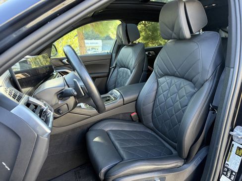 Used 2024 BMW X6 xDrive40i image 36
