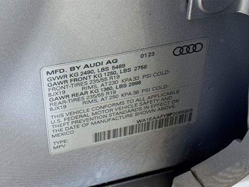 Used 2023 Audi Q5 2.0T Premium Plus w/ Premium Plus Package AWD/4WD image 26
