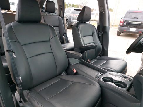 Used 2021 Honda Pilot EX-L image 10