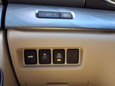 Used 2016 Nissan Maxima 3.5 SL w/ Interior Lighting Package image 30