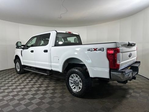 Used 2019 Ford F250 XL w/ STX Appearance Package image 5