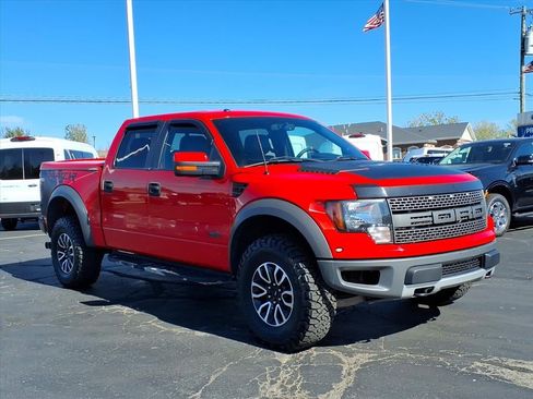 Used 2014 Ford F150 Raptor w/ Exterior Graphics Package image 3