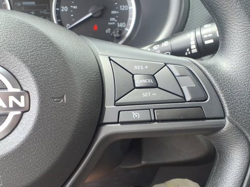 Used 2025 Nissan Kicks Play S FWD image 21