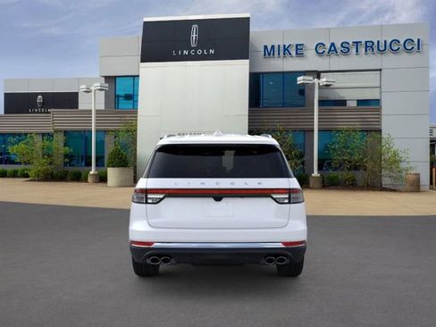 New 2026 Lincoln Aviator AWD image 5