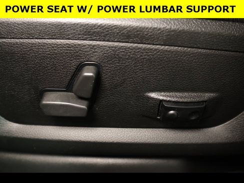 Used 2022 RAM 2500 Big Horn w/ Level B Equipment Group image 8