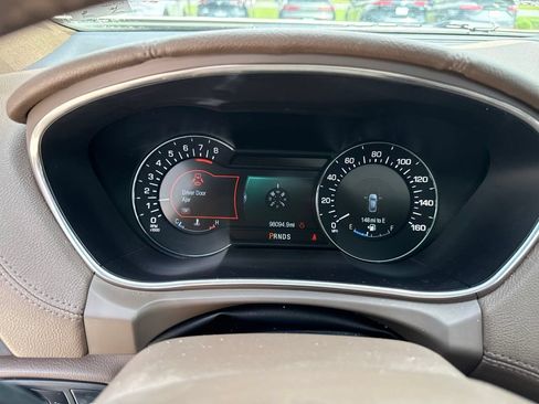Used 2016 Lincoln MKX Reserve w/ Luxury Package AWD/4WD image 17