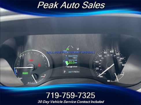 Used 2022 Toyota Sienna LE AWD/4WD image 16
