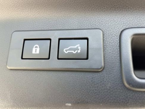 Used 2025 Subaru Forester Sport w/ Popular Package #1 AWD/4WD image 22