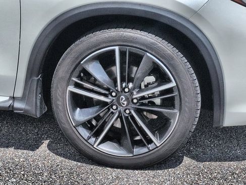 Used 2023 INFINITI QX55 Sensory w/ Lighting Package AWD/4WD image 12