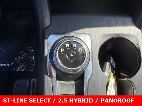New 2025 Ford Escape ST-Line Elite image 36