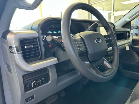 New 2026 Ford F250 XL w/ STX Appearance Package AWD/4WD image 20