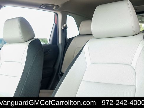 Used 2025 Honda CR-V EX image 11