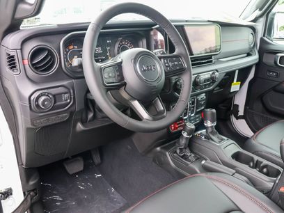 New 2026 Jeep Wrangler Unlimited Rubicon w/ Safety Group