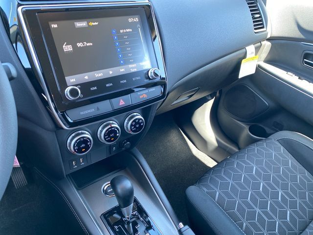 New 2027 Mitsubishi Outlander Sport ES AWD/4WD image 16