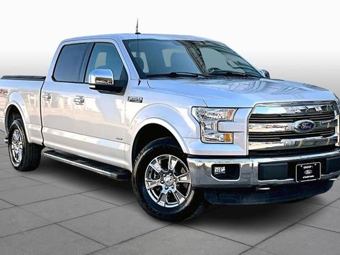 Used 2015 Ford F150 Lariat image 3