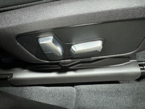 Certified 2023 BMW X3 xDrive30i w/ Premium Package image 21