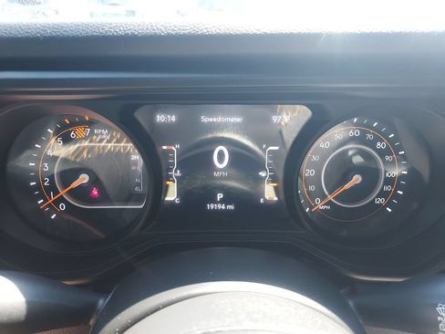 Used 2024 Jeep Wrangler Unlimited Sport AWD/4WD image 21