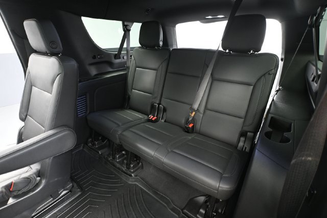 Used 2022 Chevrolet Suburban Z71 w/ Off-Road Capability Package AWD/4WD image 37