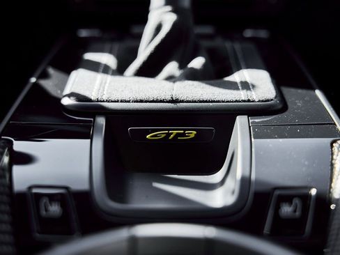 Used 2022 Porsche 911 GT3 image 59