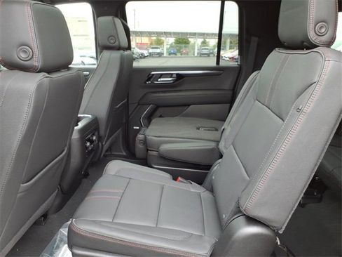 New 2026 Chevrolet Suburban RST w/ Advanced Technology Package image 10