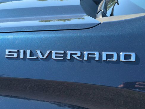 Certified 2020 Chevrolet Silverado 1500 Custom w/ Custom Value Package AWD/4WD image 30