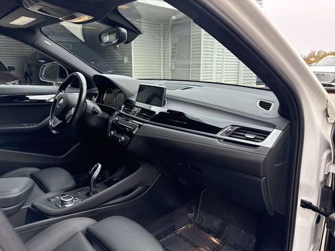 Used 2020 BMW X2 sDrive28i image 16