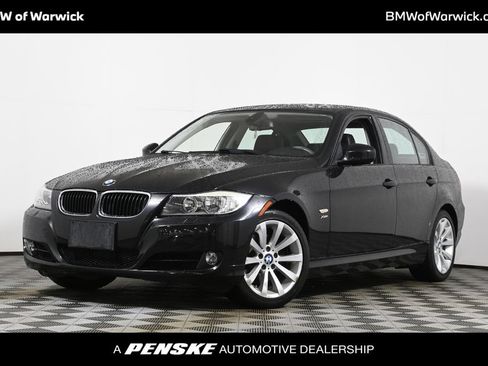 Used 2011 BMW 328i xDrive Sedan AWD/4WD image 1