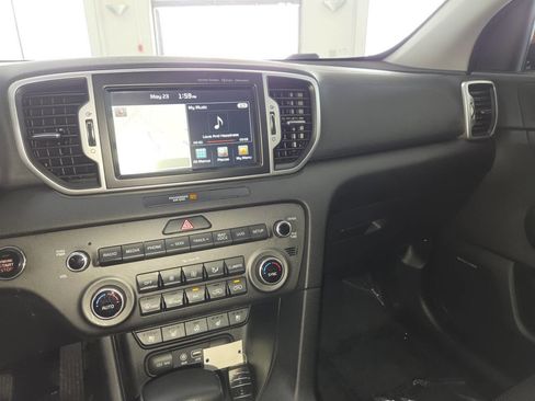 Used 2017 Kia Sportage EX w/ EX Technology Package AWD/4WD image 34