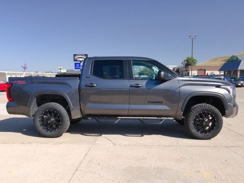 Used 2024 Toyota Tundra SR5 image 6