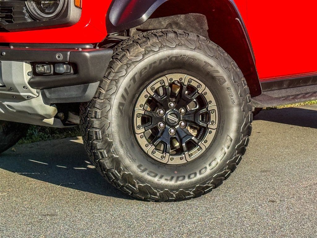 Used 2023 Ford Bronco Raptor AWD/4WD image 5