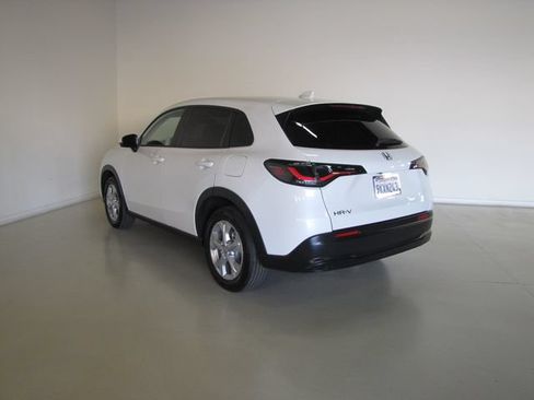 Certified 2024 Honda HR-V LX image 21