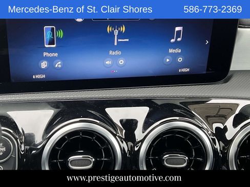 Used 2025 Mercedes-Benz CLA 250 4MATIC image 24