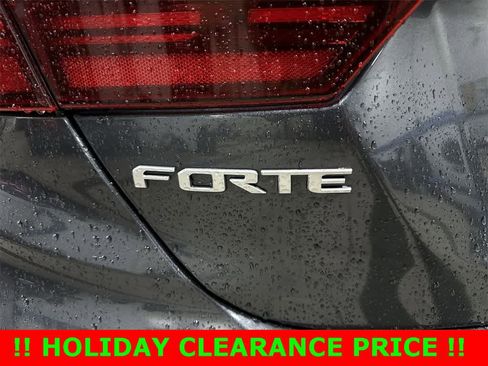 Used 2023 Kia Forte GT-Line image 25