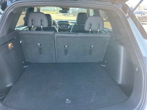 Certified 2023 Chevrolet TrailBlazer RS w/ Convenience Package FWD image 8