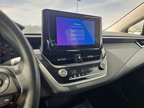 Used 2024 Toyota Corolla LE FWD image 23