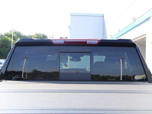 Used 2023 GMC Sierra 1500 AT4 w/ AT4 Premium Package AWD/4WD image 35