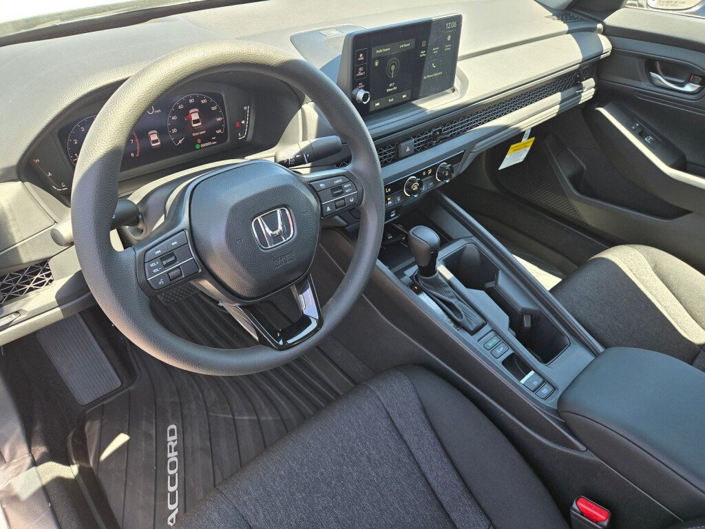 New 2026 Honda Accord LX image 7
