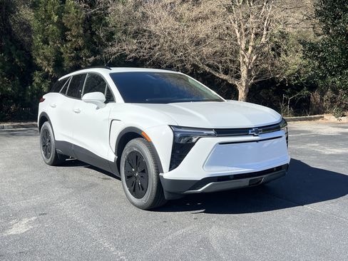 New 2026 Chevrolet Blazer EV LT w/ Midnight/Sport Edition image 2