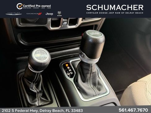 Certified 2022 Jeep Wrangler Unlimited Sahara w/ LED Lighting Group AWD/4WD image 19