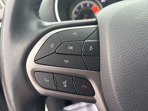 Certified 2020 Jeep Cherokee Limited image 27