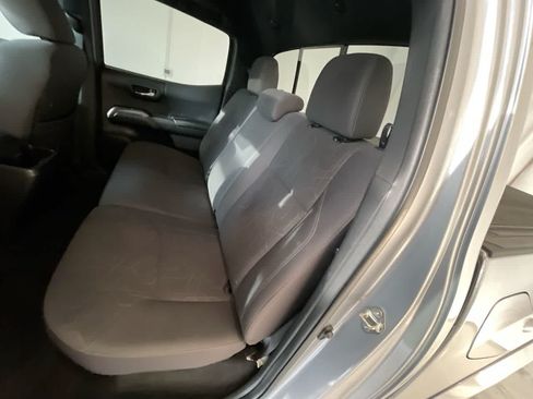 Used 2016 Toyota Tacoma TRD Sport w/ Premium & Technology Package AWD/4WD image 23
