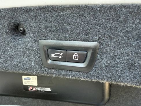 Used 2016 BMW 535i Sedan RWD image 19