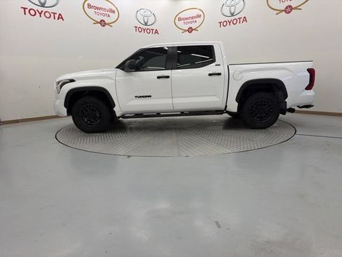 Certified 2025 Toyota Tundra SR5 AWD/4WD image 5