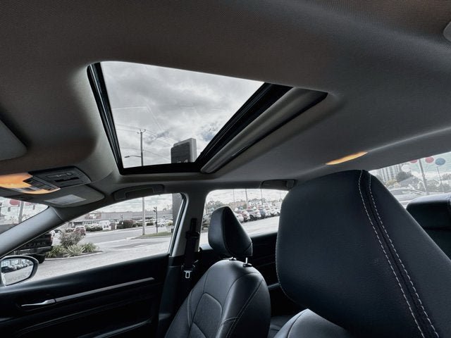Used 2023 Nissan Altima 2.5 SL AWD/4WD image 19