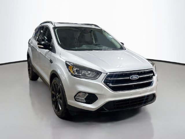 Used 2019 Ford Escape Titanium AWD/4WD image 5