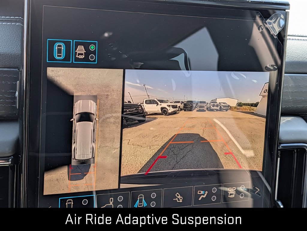 New 2027 GMC Yukon AT4 Ultimate w/ LPO, Floor Liner Package AWD/4WD image 16