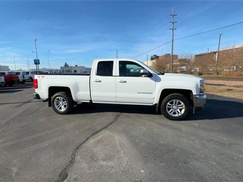 Used 2019 Chevrolet Silverado 1500 LT w/ All Star Edition image 9