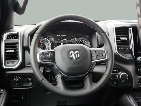 Used 2025 RAM 1500 Big Horn image 15