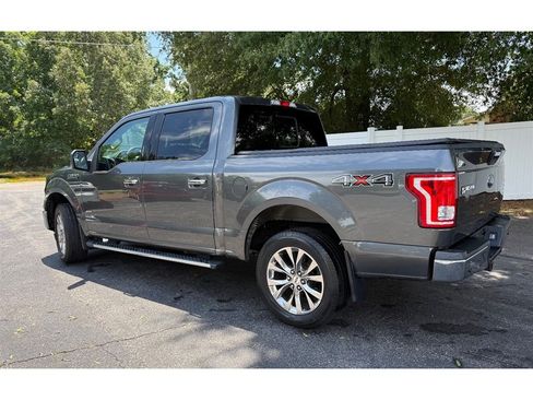 Used 2017 Ford F150 XLT w/ Equipment Group 302A Luxury AWD/4WD image 3