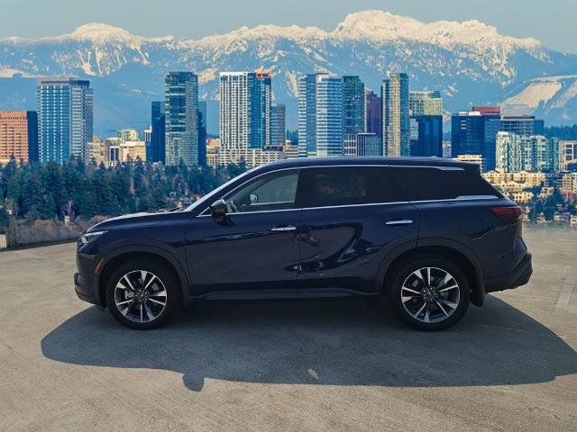 Certified 2025 INFINITI QX60 Luxe w/ Cargo Package AWD/4WD image 3